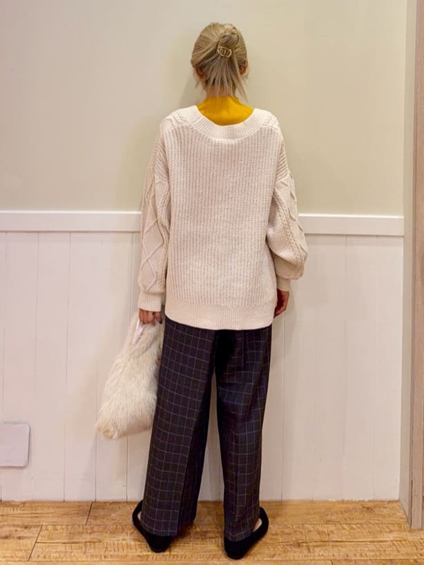 みりのさんの「SHOO･LA･RUE｜ラクチン フラットパンプス」を使ったコーディネート