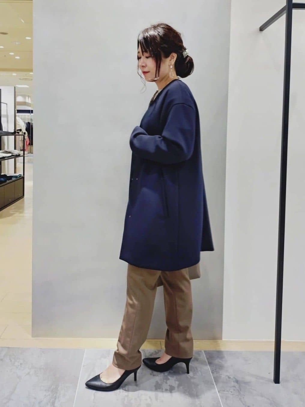 TOMOMIさんの「INDIVI｜【褒められパンツ/ウール混】スティックパンツ」を使ったコーディネート