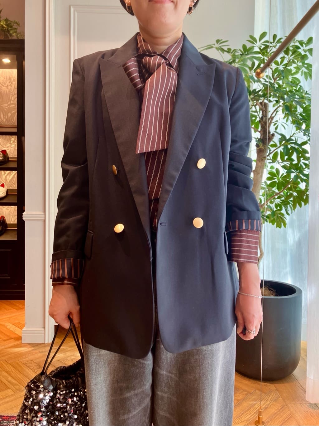 konominさんの「DRESSTERIOR｜ヴィンテージ加工ワイドデニムパンツ」を使ったコーディネート