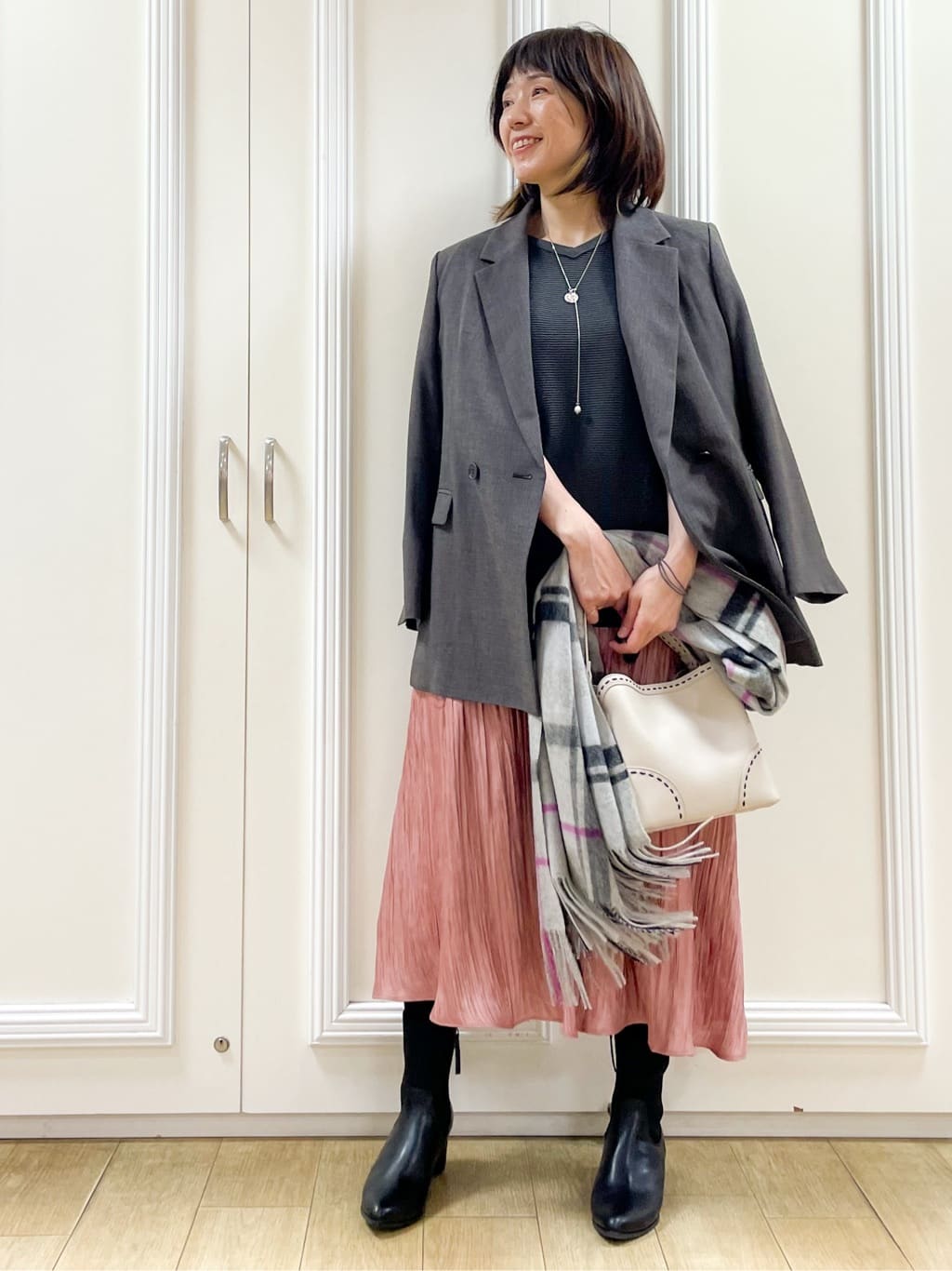 めいさんの「Reflect｜【パンツ合わせにぴったり◎】ゆったりオフボディニット」を使ったコーディネート