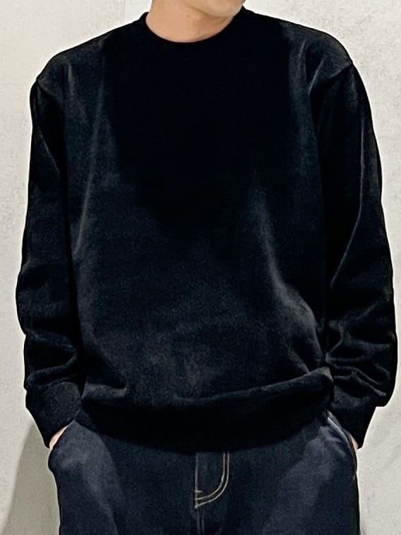SHI-MAさんの「THE SHOP TK｜【触れるたびに心地良い】ライトモールニット　洗濯機OK/ユニセックスでおすすめ！」を使ったコーディネート