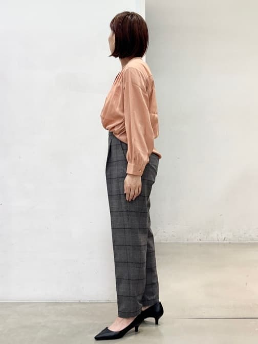 fujiさんの「THE SHOP TK｜【着丈選べる/XS～XLサイズ】あったか裏起毛テーパードパンツ」を使ったコーディネート