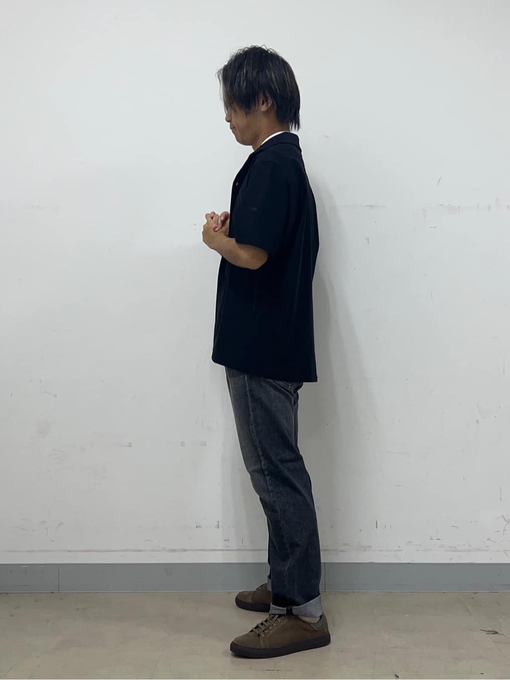 Hiroさんの「TAKEO KIKUCHI｜【COOL CITY WEAR】エアートール オープンカラーシャツ /接触冷感・通気性」を使ったコーディネート