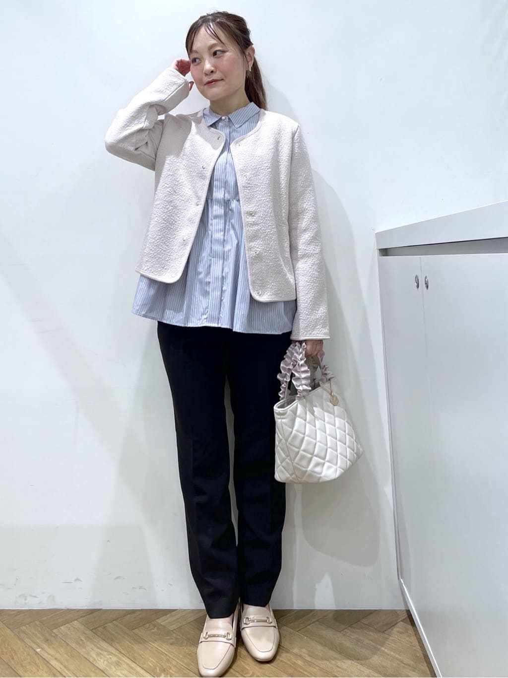 Junさんの「index｜ストレッチノーカラーブルゾン【洗濯機OK】」を使ったコーディネート