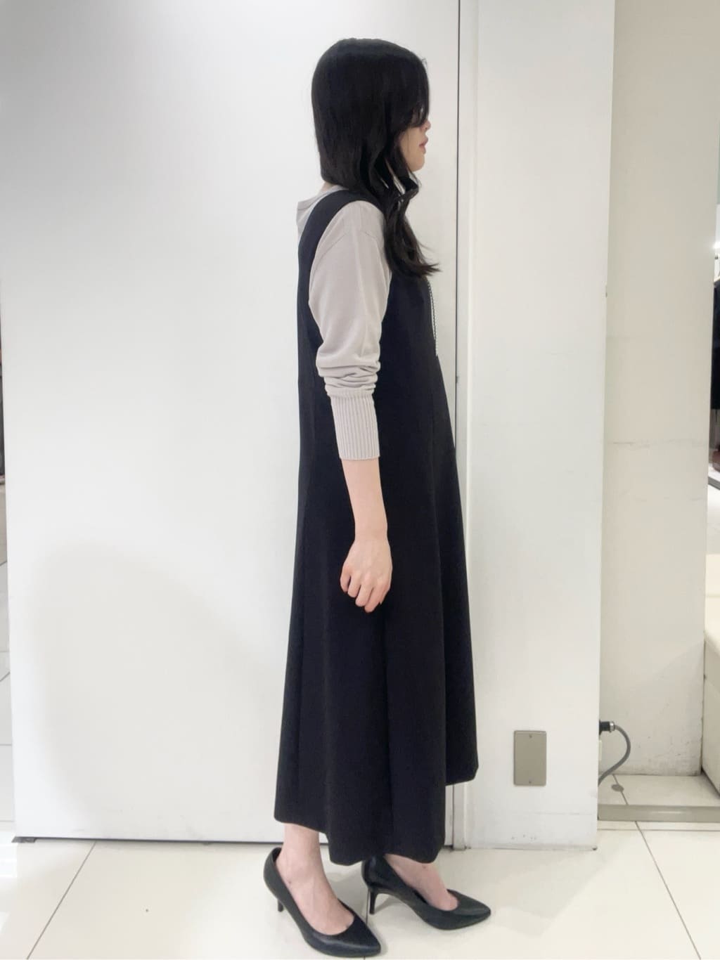 moeさんの「UNTITLED｜【8色展開/体型カバー】魅せるタイムレスニット」を使ったコーディネート