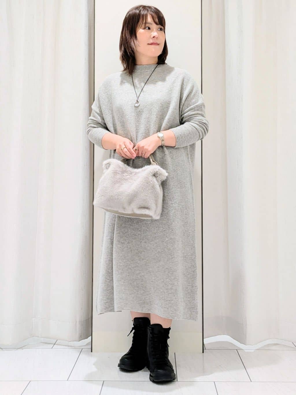 Onumaさんの「UNTITLED｜【ロング丈/ゆったりシルエット】テントライン ニットワンピース」を使ったコーディネート