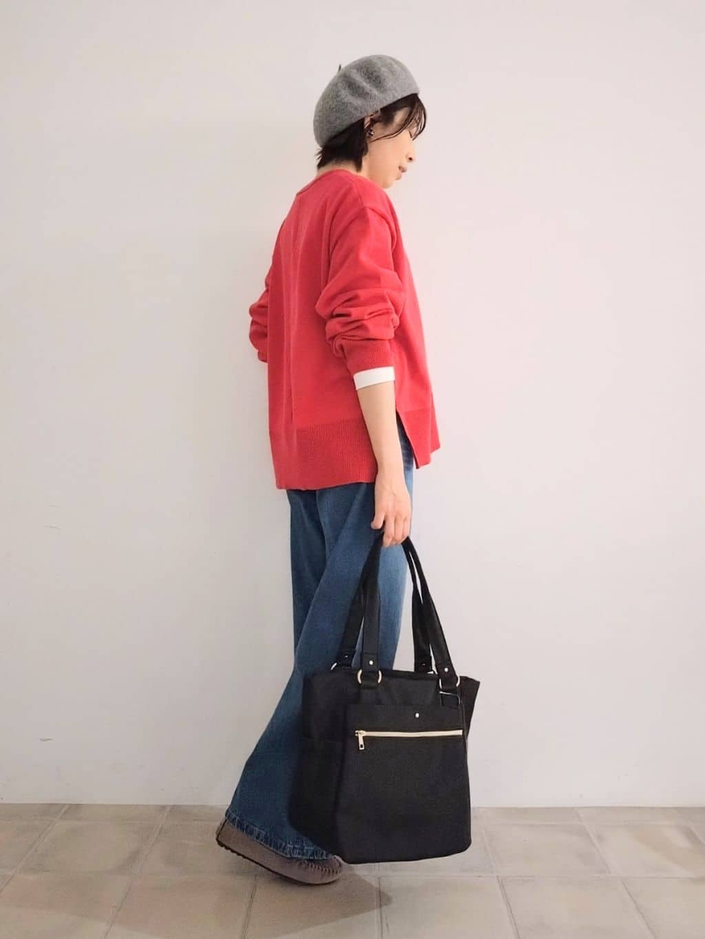 miomioさんの「SHOO･LA･RUE｜【洗濯機可/S-LL】キーネックですっきり見え サイドスリット入りカーディガン【CIRCRIC】」を使ったコーディネート