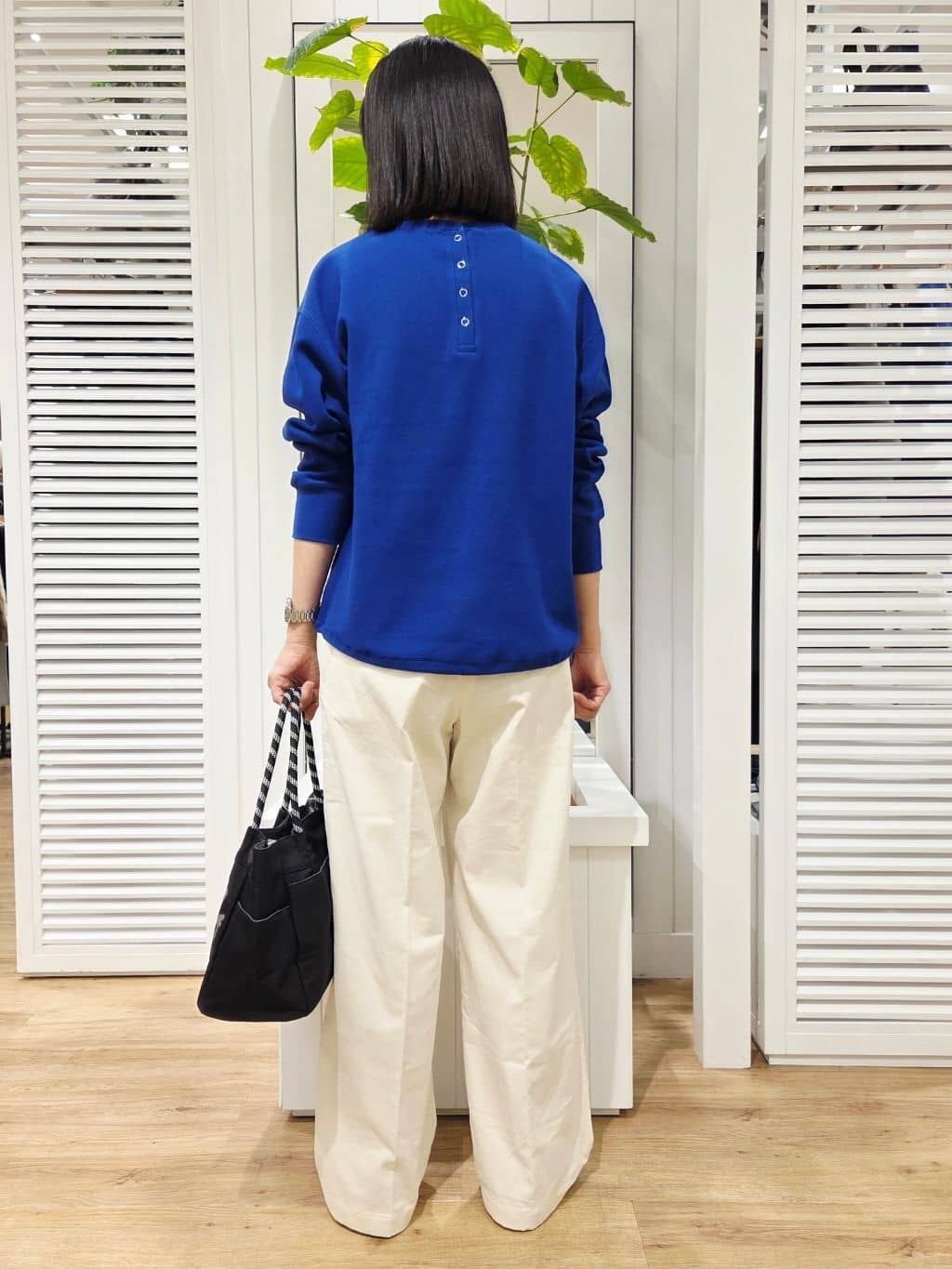 Yamadaさんの「Dessin｜【洗える】裾ドロスト付きカットソー」を使ったコーディネート