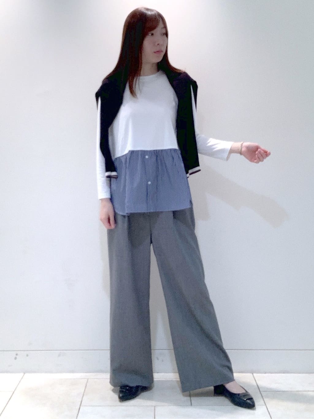 ヤマグチさんの「Reflect｜【すっきりシルエット】ワイドクロップドパンツ」を使ったコーディネート
