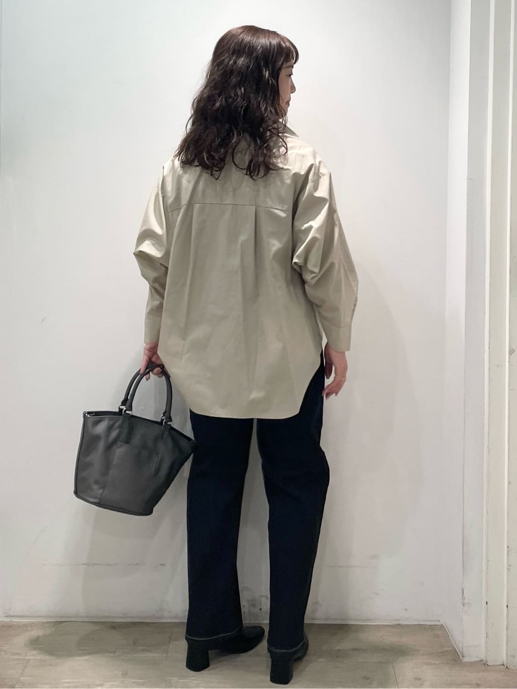 sumicaさんの「OPAQUE.CLIP｜ストレッチストレートデニム【洗濯機洗い可】」を使ったコーディネート