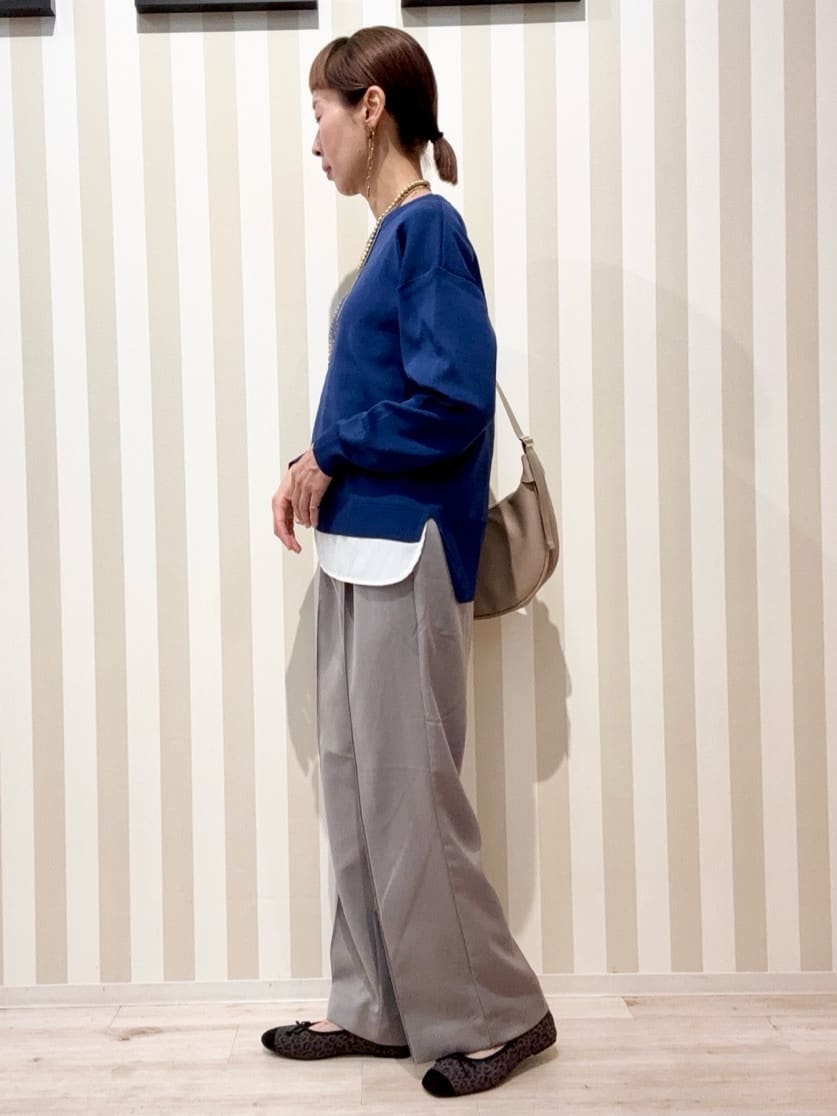 まつこさんの「SHOO･LA･RUE｜【洗濯機可/S-LL/高レビュー】上品シルエットで美しい イージーワイドパンツ」を使ったコーディネート