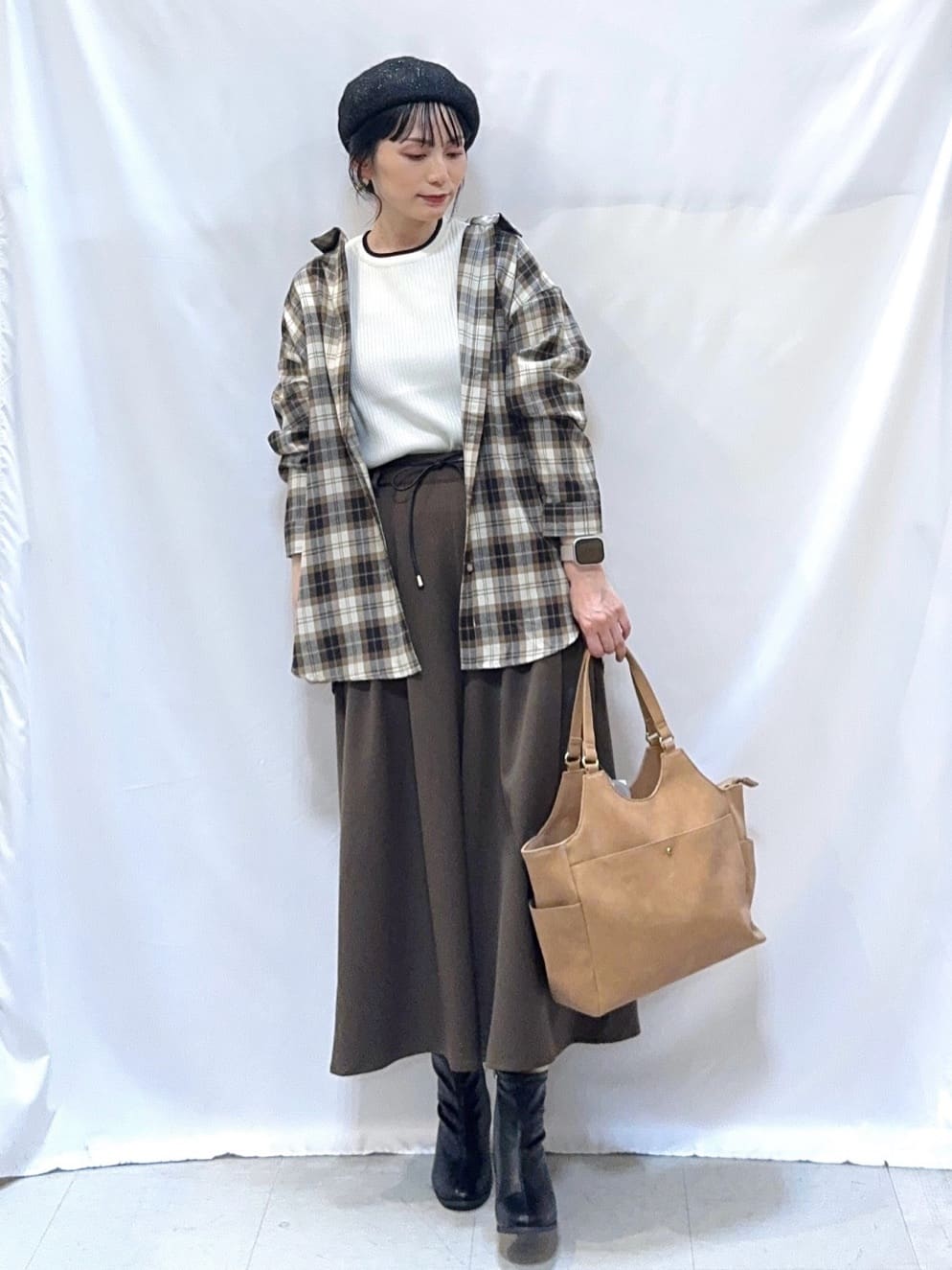 𝐇𝐢𝐫𝐨𝐦𝐢さんの「SHOO･LA･RUE｜【S-LL】柔らかさが癖になる 起毛コットン オーバーサイズシャツ」を使ったコーディネート