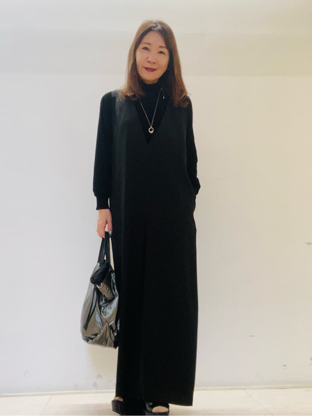 kurodaさんの「Reflect｜【すっきり縦長シルエット】サロペットパンツ」を使ったコーディネート