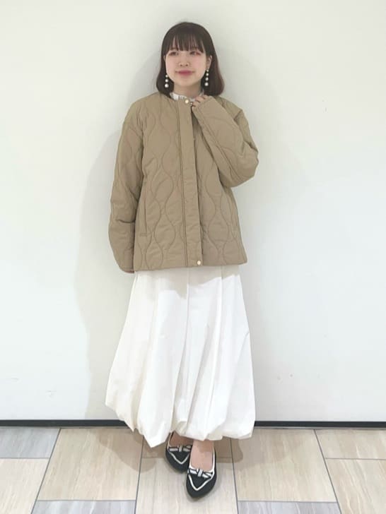 Mitsukiさんの「UNTITLED｜【フリル取り外し可/きれいめエレガント】フリルシャツレイヤード風ニット」を使ったコーディネート