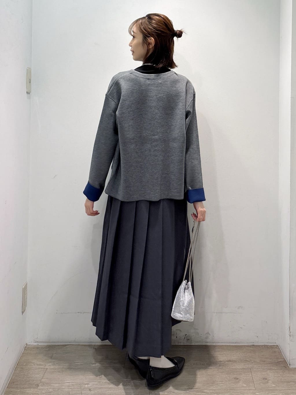 ぶまりんさんの「OPAQUE.CLIP｜シアーハイネックトップス【洗濯機OK】」を使ったコーディネート