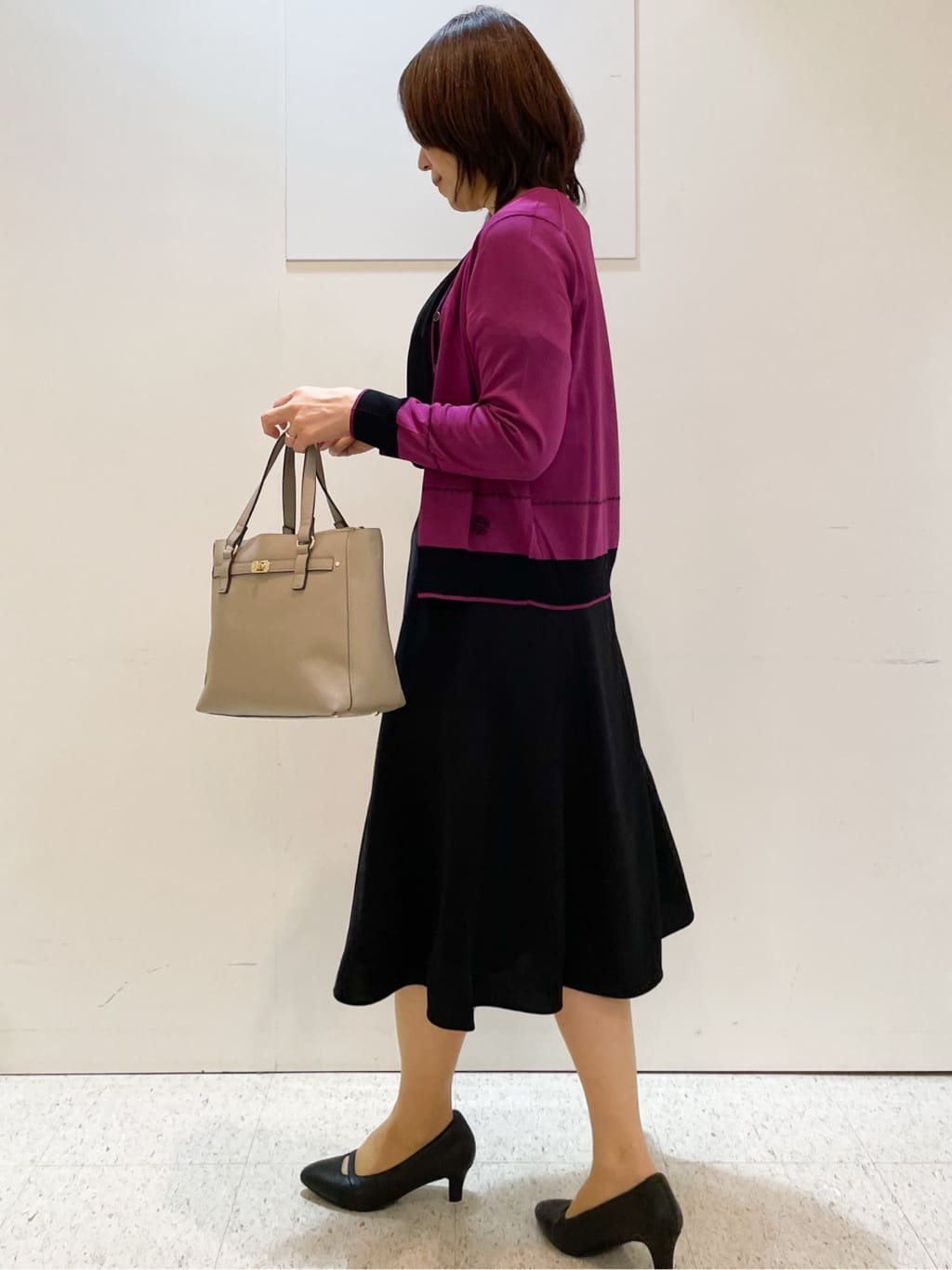 めいさんの「Reflect｜【WEB先行カラーあり／手洗い可／アンサンブル可】バイカラーカーディガン」を使ったコーディネート