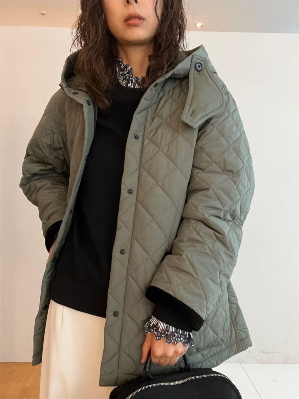 misaさんの「DRESSTERIOR｜◆【洗える/ポケット付き】ストレッチナロースカート」を使ったコーディネート