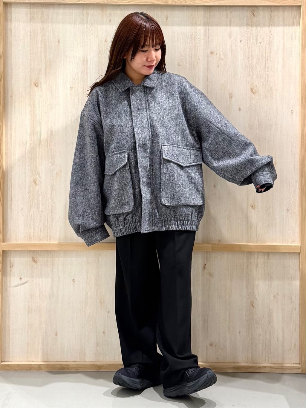 nanaさんの「THE SHOP TK｜ツイードフライトビッグブルゾン 【洗濯機OK／セットアップ可】」を使ったコーディネート