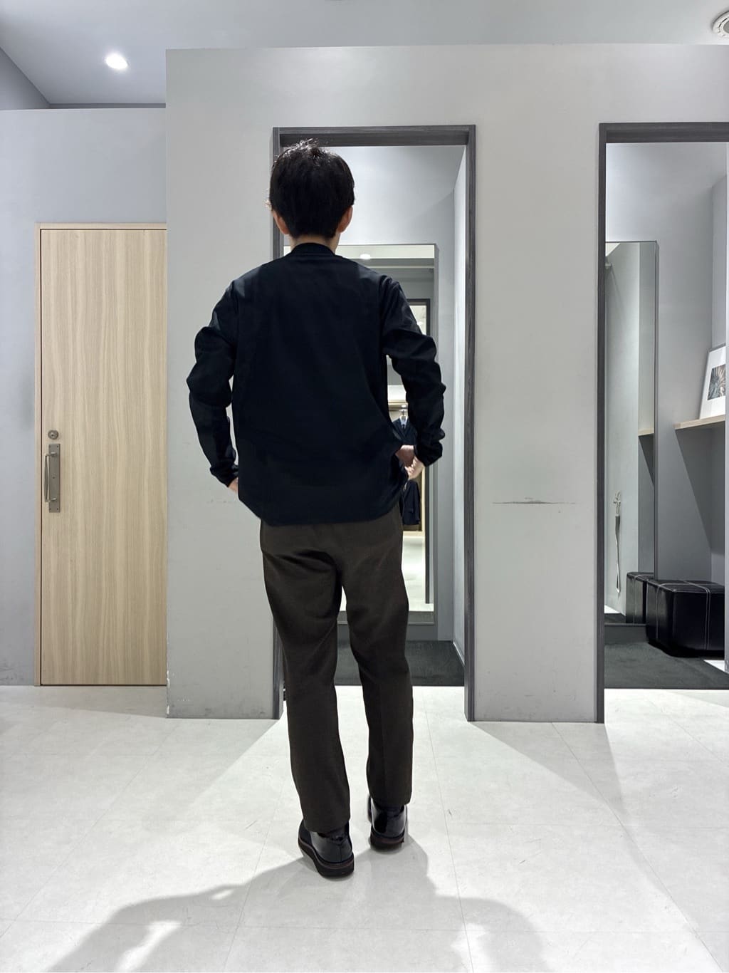 わいずみさんの「TAKEO KIKUCHI｜ストライプ小花 長袖シャツ」を使ったコーディネート