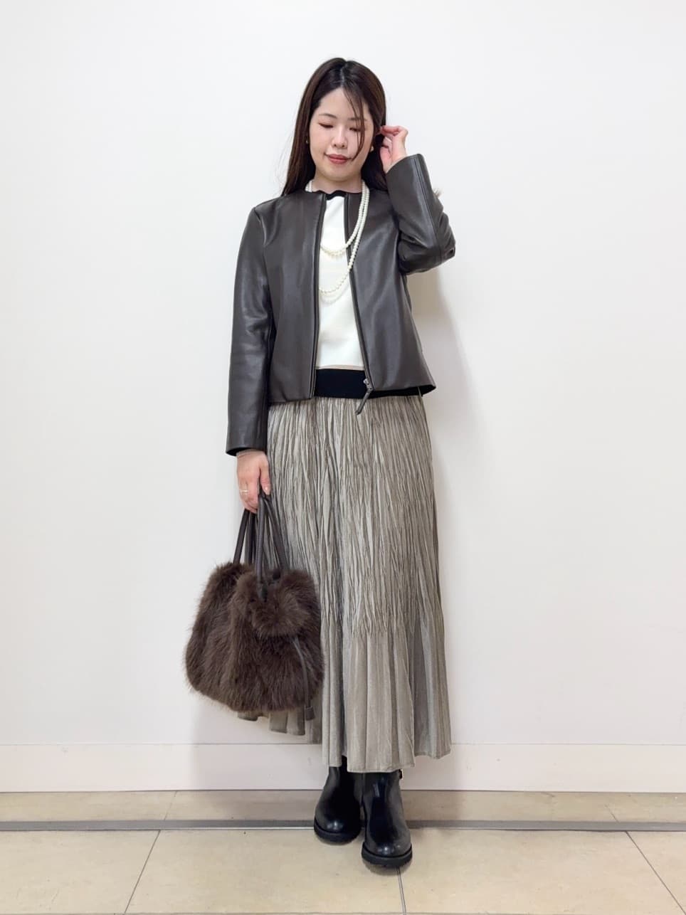 asamiさんの「UNTITLED｜【着丈短め/柔らかな質感】ラムレザージャケット」を使ったコーディネート