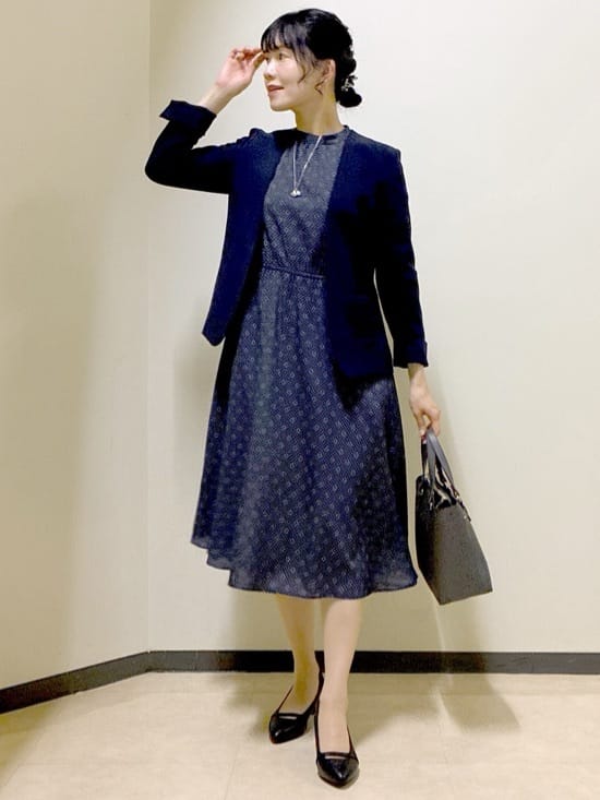 beni_gingerさんの「Reflect｜【きちんと見え／通勤／セレモニーにおすすめ◎】ドット&times;ダイヤ柄ワンピース」を使ったコーディネート