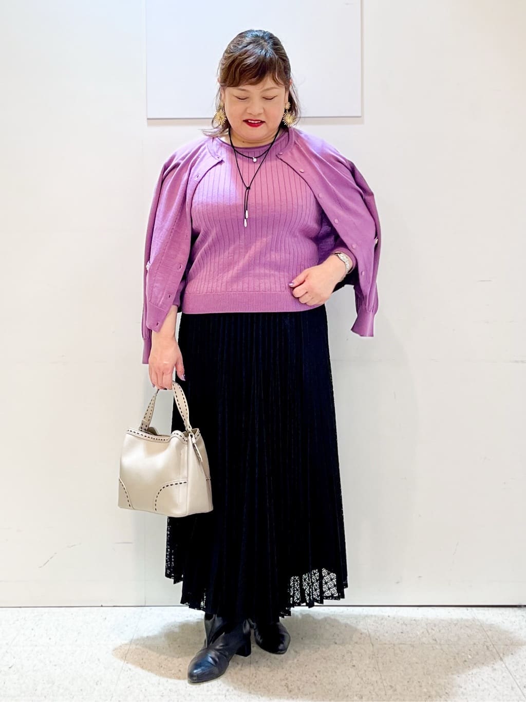kimmyさんの「Reflect｜【イージーケア】サークルダイヤ柄レースプリーツスカート」を使ったコーディネート