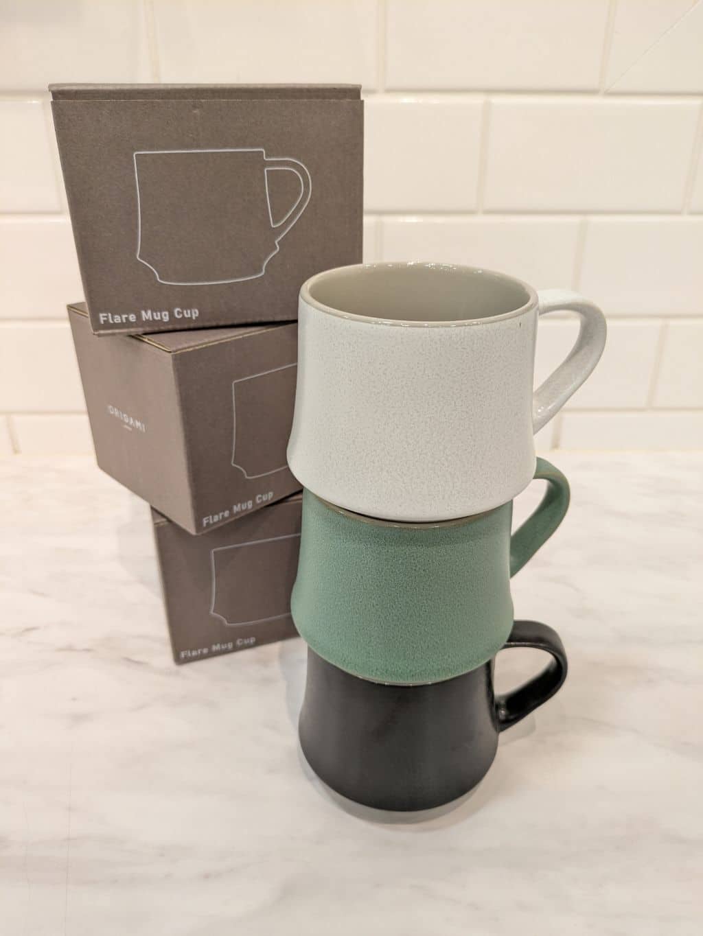 アキさんの「212 KITCHEN STORE｜ORIGAMI フレア マグカップビンテージグリーン」を使ったコーディネート