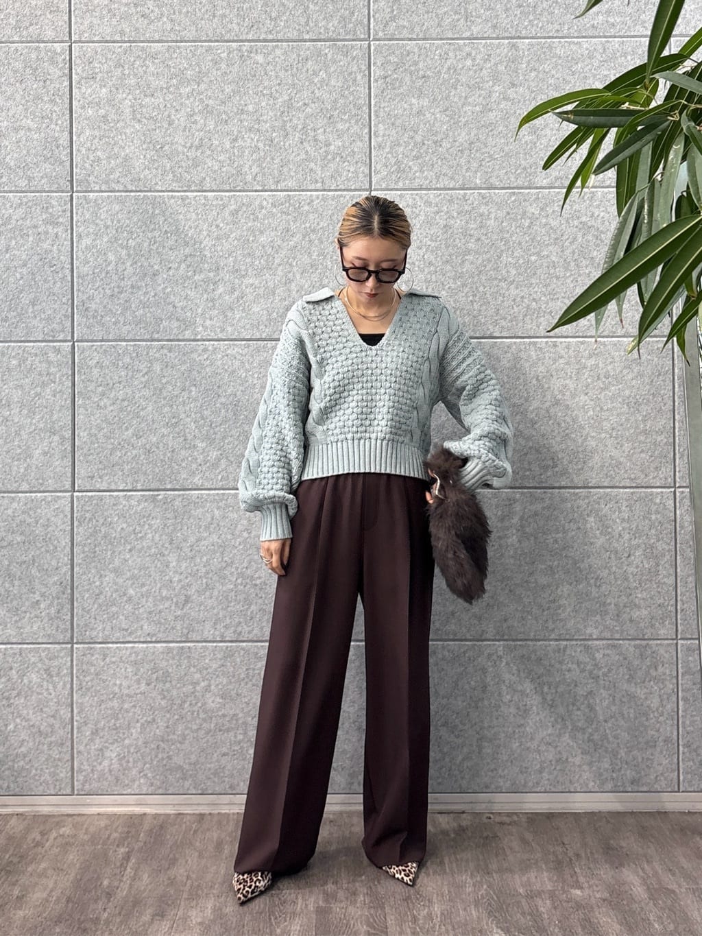 kotakiさんの「INDIVI｜スキッパーフォルムニット」を使ったコーディネート