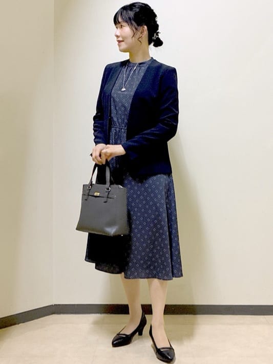  beni_gingerさんの「Reflect｜【きちんと見え／通勤／セレモニーにおすすめ◎】ドット&times;ダイヤ柄ワンピース」を使ったコーディネート