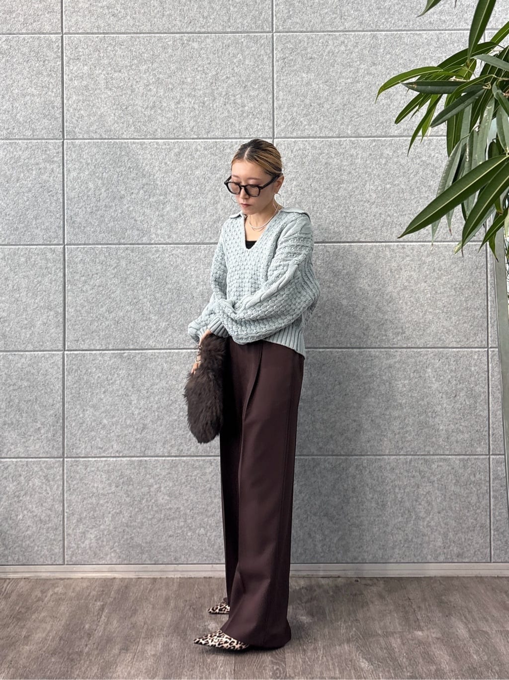 kotakiさんの「INDIVI｜スキッパーフォルムニット」を使ったコーディネート