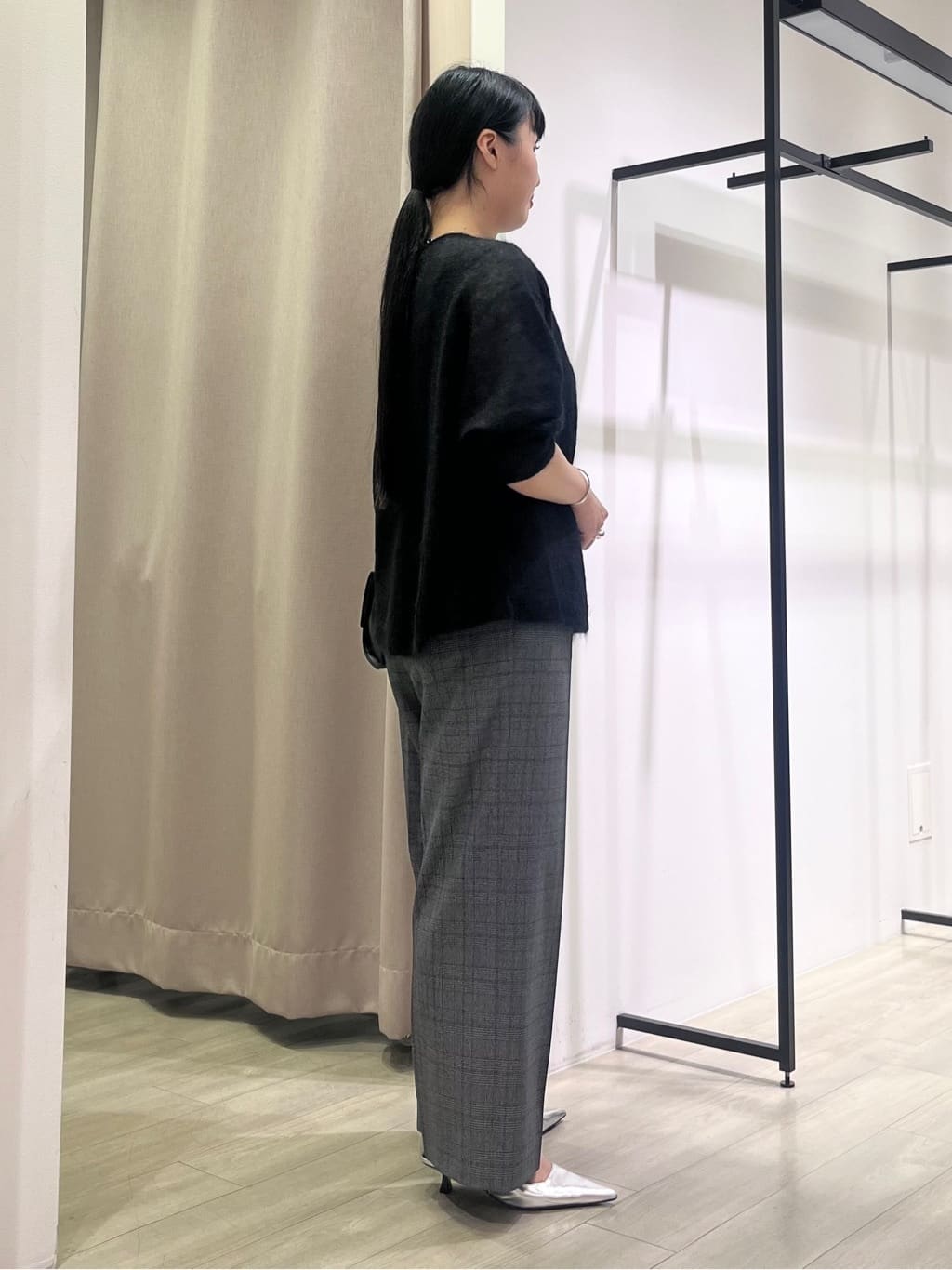 hasuさんの「INDIVI｜【キッドモヘヤ素材】ラウンドヘムニット」を使ったコーディネート