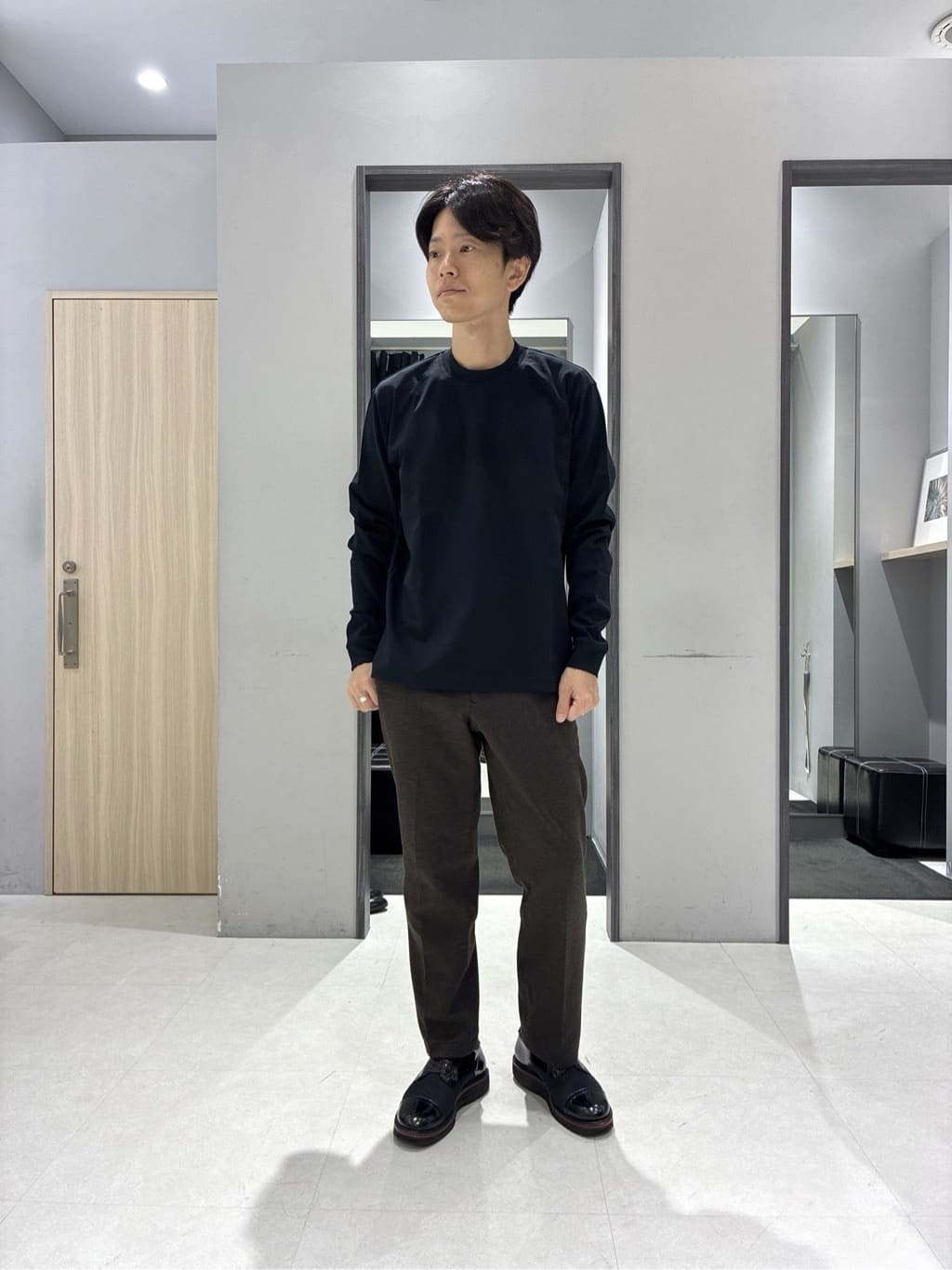 わいずみさんの「TAKEO KIKUCHI｜ストライプ小花 長袖シャツ」を使ったコーディネート
