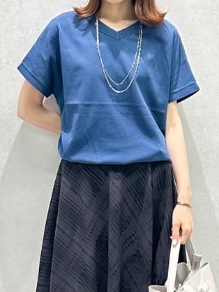 Miwaさんの「UNTITLED｜【洗える/前後2WAY】ネックプルオーバーニット」を使ったコーディネート
