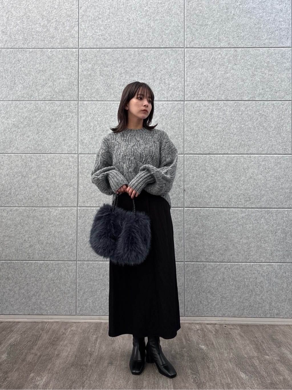 erikaさんの「INDIVI｜シャインツイルラップスカート」を使ったコーディネート