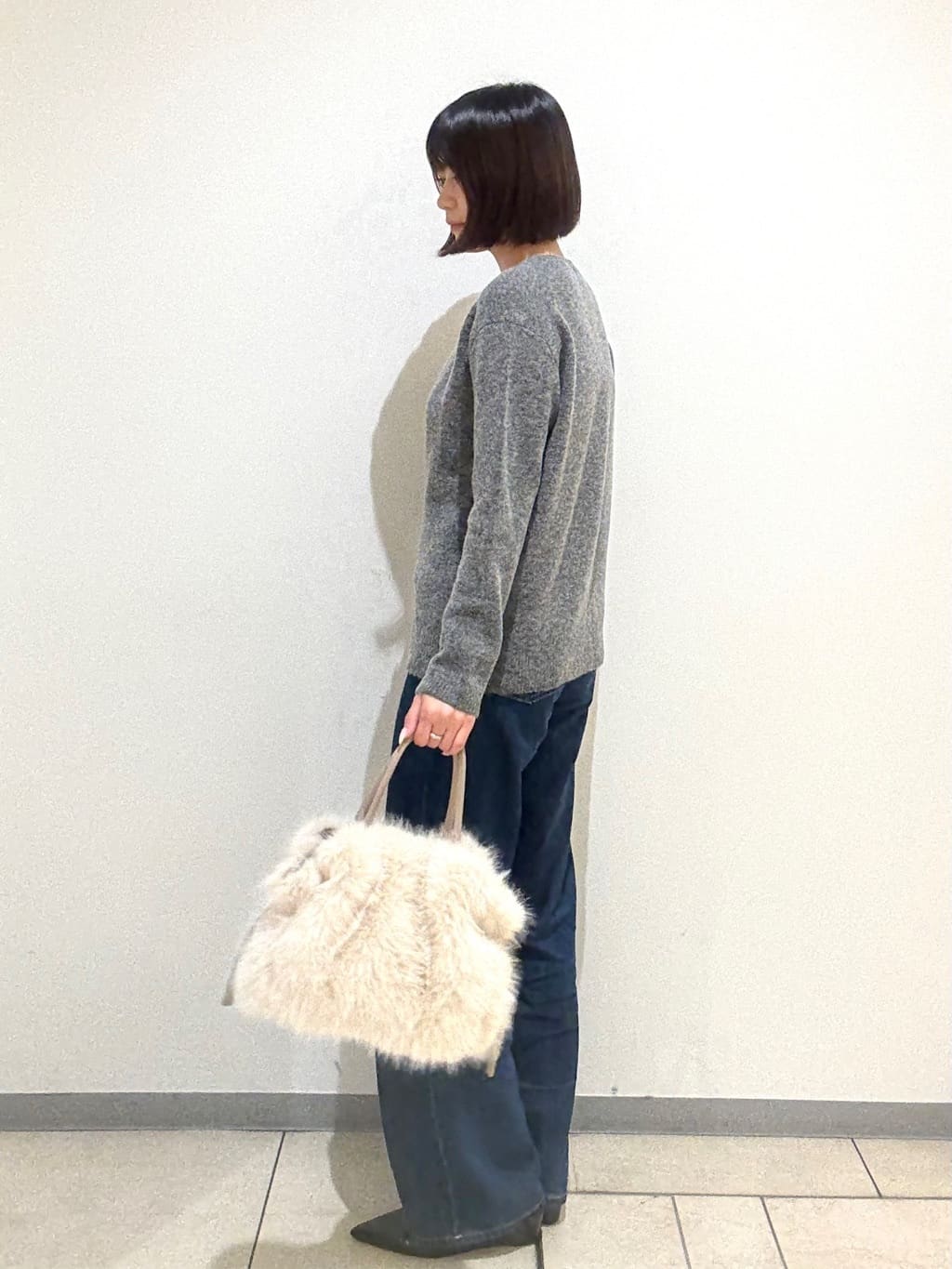Itoさんの「UNTITLED｜【グレー/ブルー/ジーンズ】ソフトワイドデニムパンツ」を使ったコーディネート