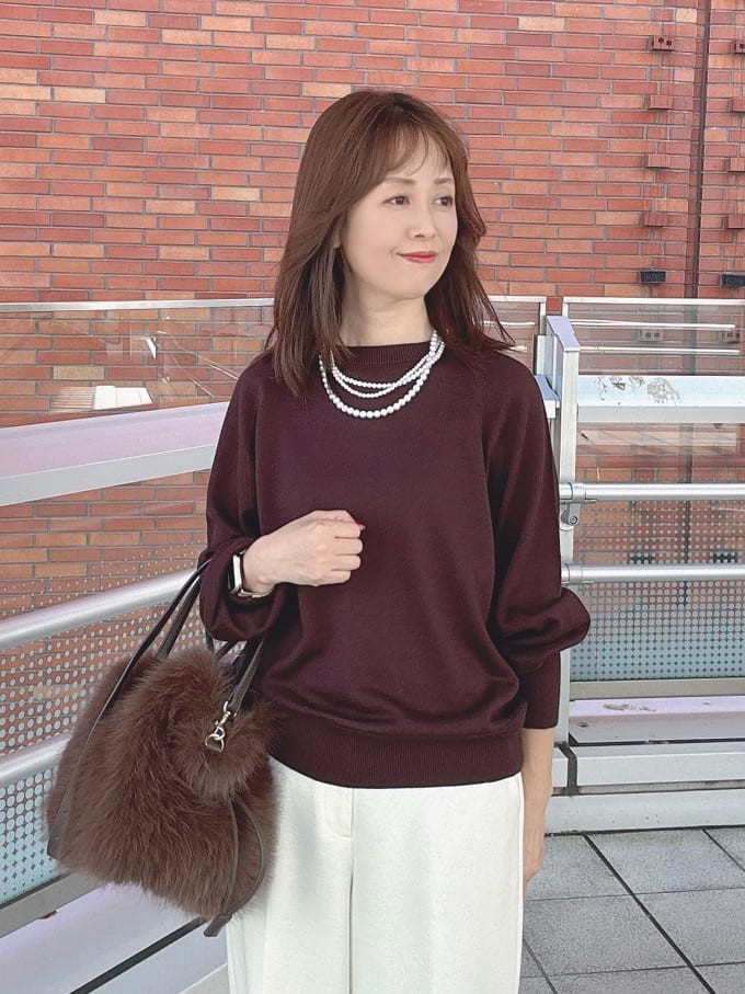 makiさんの「UNTITLED｜【8色展開／コンパクト丈】レーヨン混 コクーンニット」を使ったコーディネート