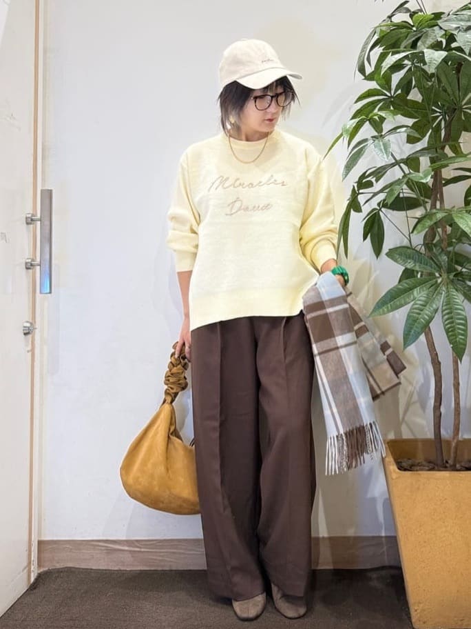 misakiさんの「SHOO･LA･RUE｜【洗濯機可/S-LL/セットアップ可】脚のラインをきれいに魅せる センタープレスワイドパンツ」を使ったコーディネート
