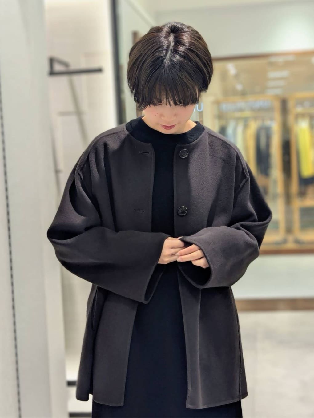 nonoさんの「UNTITLED｜【ロング丈/ゆったりシルエット】テントライン ニットワンピース」を使ったコーディネート
