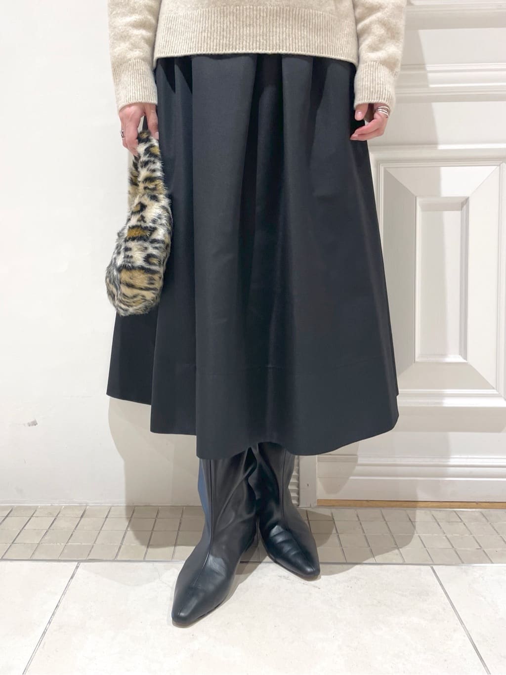 makiさんの「DRESSTERIOR｜◆Dhyana．（ディアナドット）&times;金子綾 ロングブーツ」を使ったコーディネート