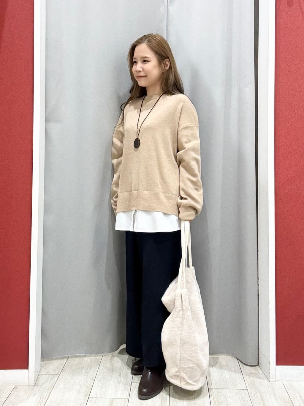 shioさんの「SHOO･LA･RUE｜ウエストまわりをすっきり魅せる デザインガウチョパンツ」を使ったコーディネート