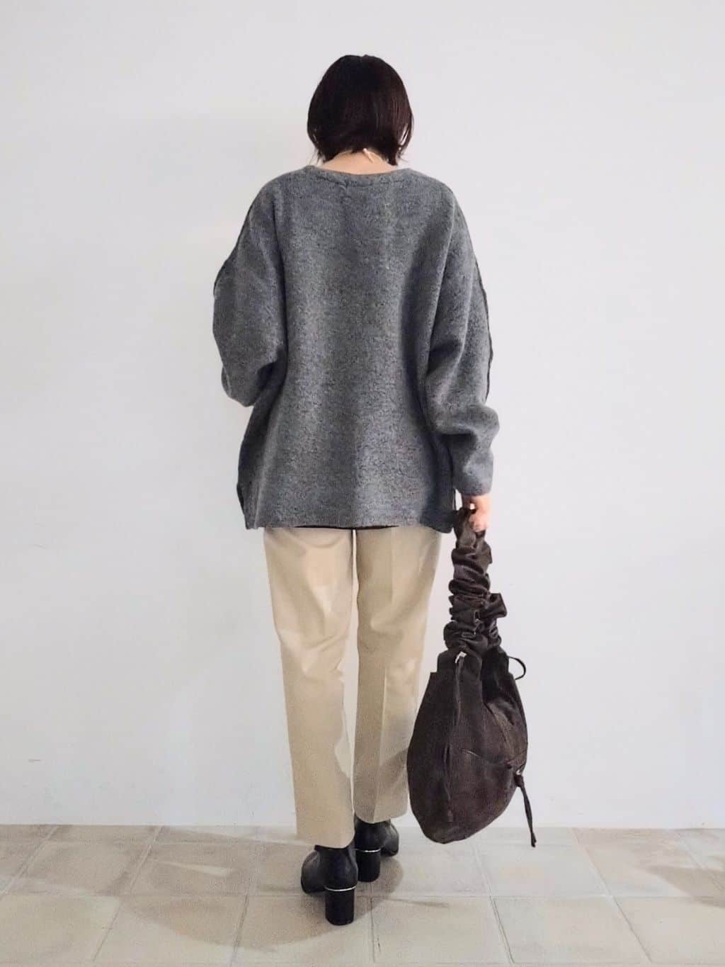 miomioさんの「SHOO･LA･RUE｜【S-LL】インしないで着られる 3段切り替えトップス」を使ったコーディネート