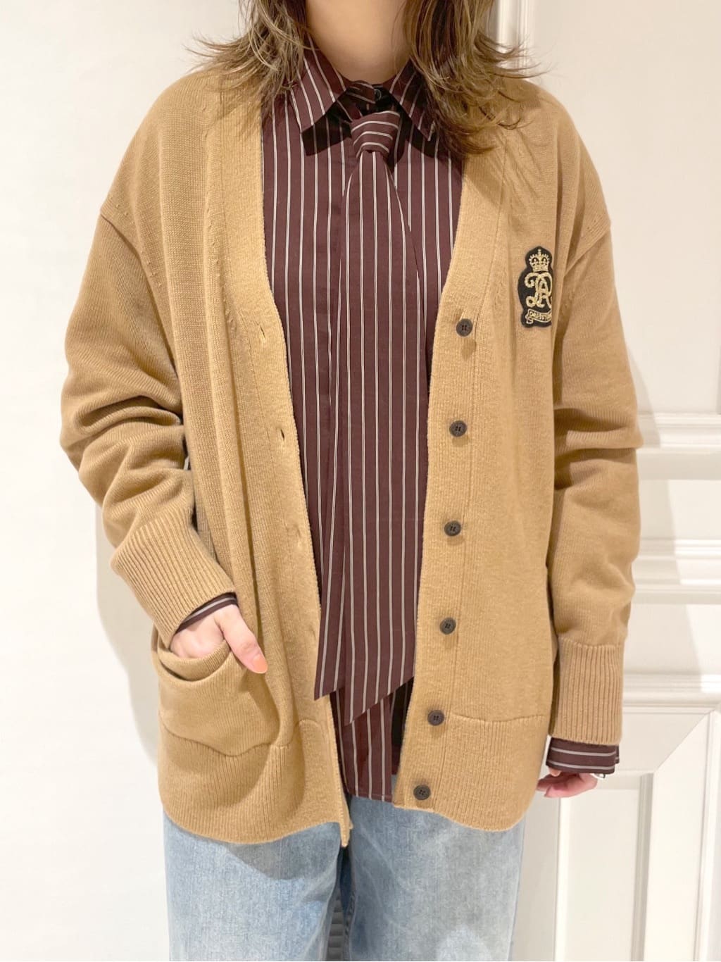 makiさんの「DRESSTERIOR｜ヴィンテージ加工ワイドデニムパンツ」を使ったコーディネート