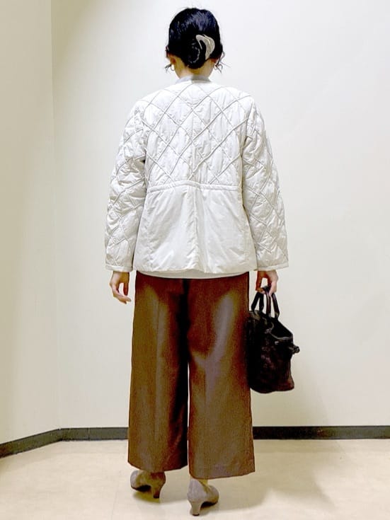  beni_gingerさんの「Reflect｜【気軽な羽織に◎】中綿キルティングショートコート」を使ったコーディネート
