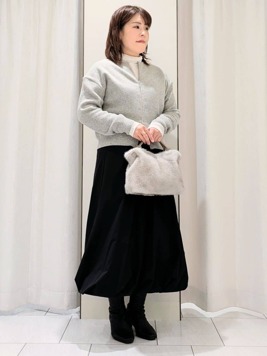 Onumaさんの「UNTITLED｜【ゆったりサイズ／着丈短め】ジップニットカーディガン」を使ったコーディネート