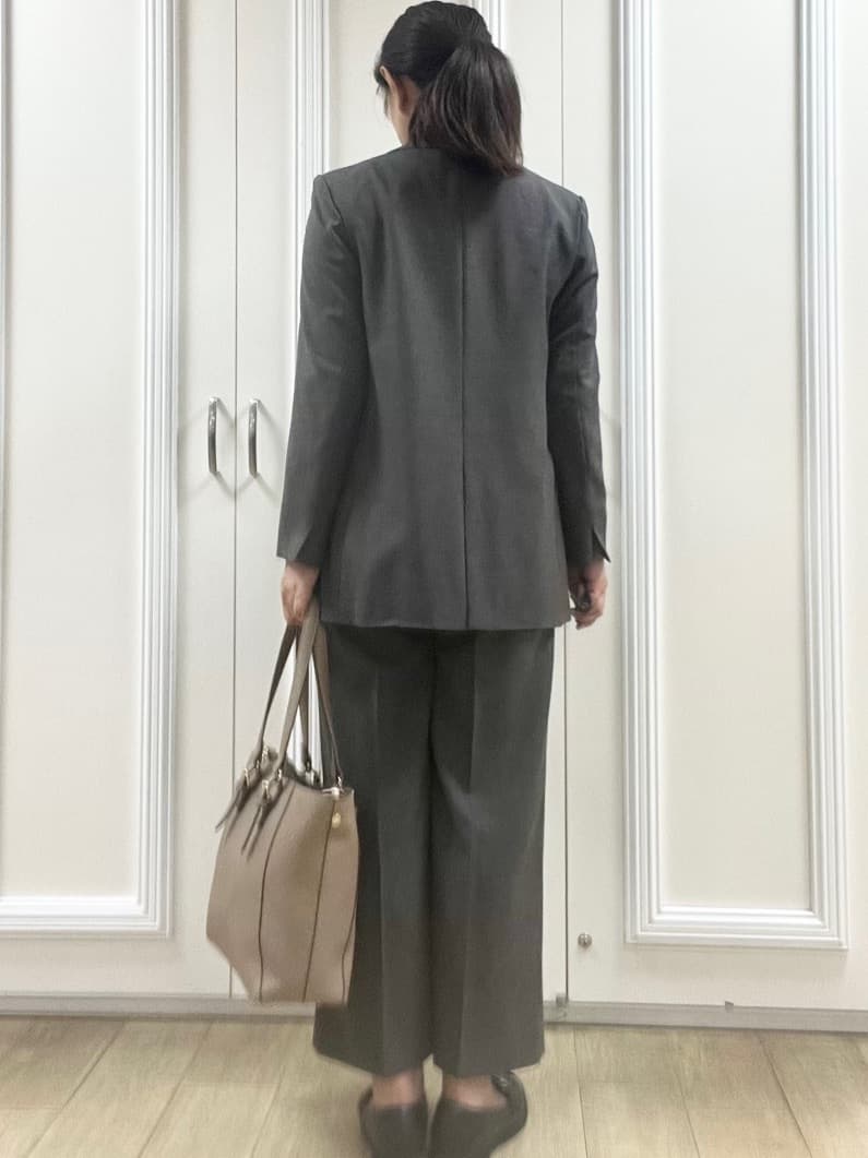KAOさんの「Reflect｜【単品使いOK◎／セットアップ可】リラクシーメランジワイドパンツ」を使ったコーディネート
