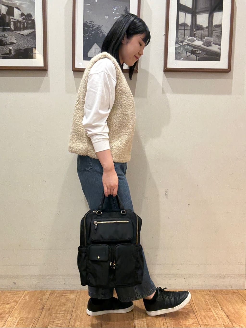 Tsuruさんの「SHOO･LA･RUE｜ふわふわファーベスト」を使ったコーディネート