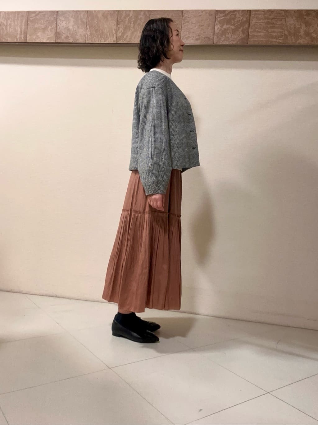 Kouさんの「Reflect｜【秋映え／重ね着風スタイルに◎】フリルプリーツスリーブニット」を使ったコーディネート
