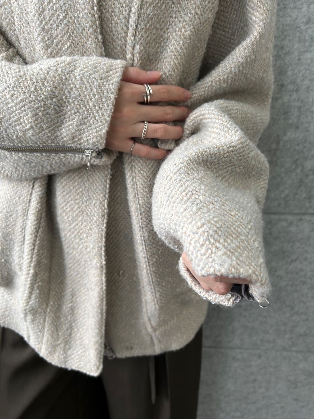 honoka Aさんの「CODE A｜oversized tweed blouson」を使ったコーディネート