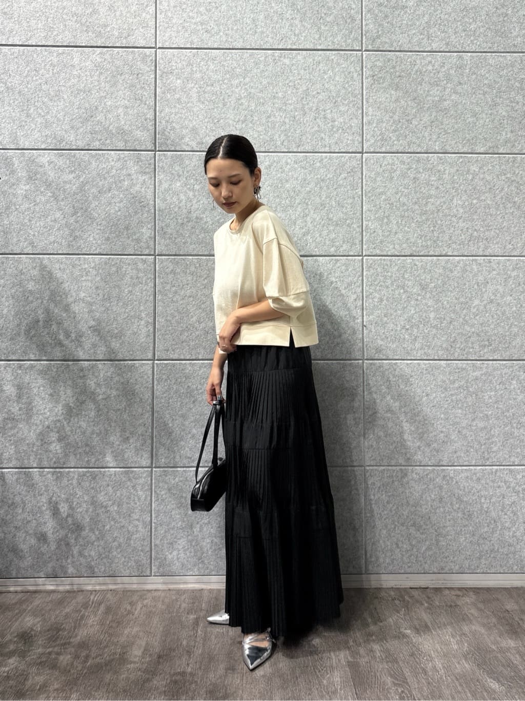 ayanoさんの「INDIVI｜フォルムスリーブカットソー」を使ったコーディネート