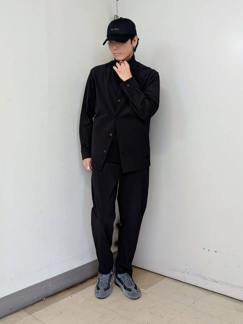 ryoさんの「TAKEO KIKUCHI｜【3D ナイロン ストレッチ】スタンドカラー シャツブルゾン」を使ったコーディネート